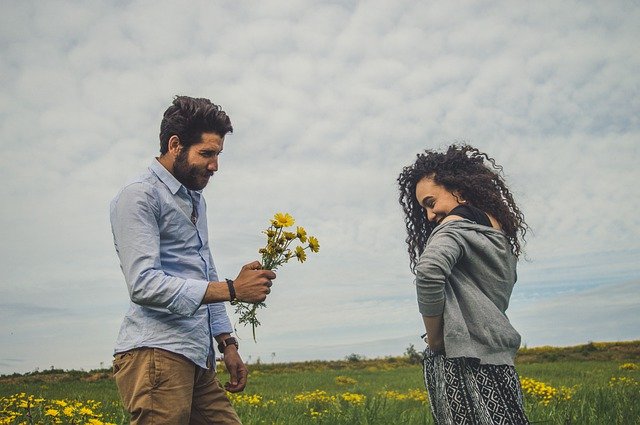 22 Signs He Loves you and You Are The One He's Looking For