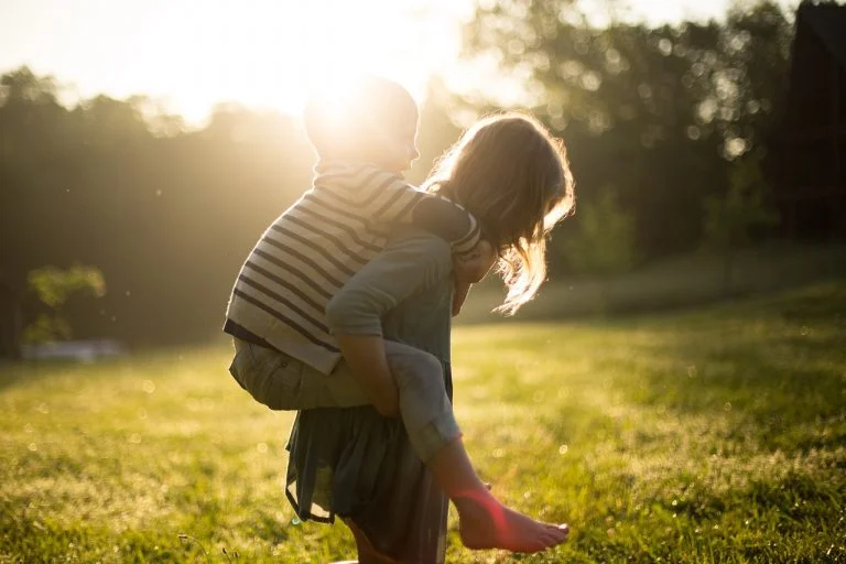 10 Fond Memories of Childhood that every Grown Up person Misses badly