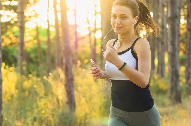 12 Surprising Benefits of Music Therapy on your Body, Mind, and Soul